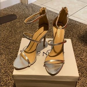 VENUS Strappy High Heel